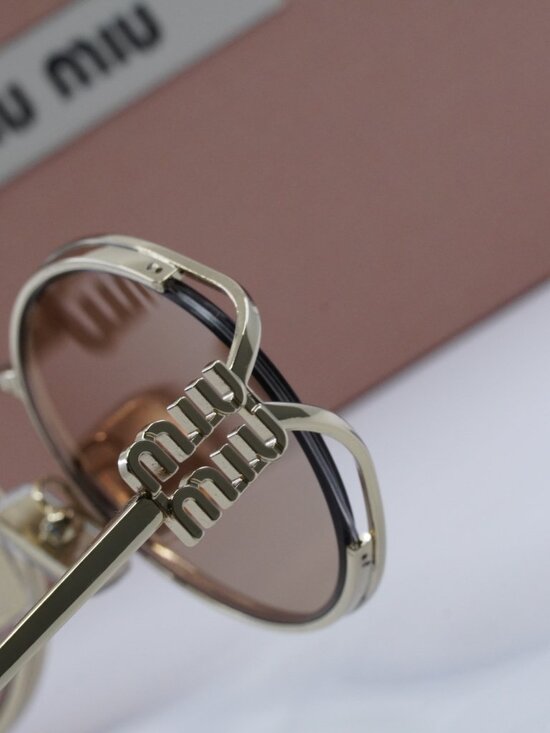 NEW Miu Miu MU52YS ZVN20F Pale Gold Pink Mirror Silver Oval Unisex Sunglasses MIU MIU MU52YS ZVN20F Pale Gold/Pink Gold Mirror 54-21-125  main image 2